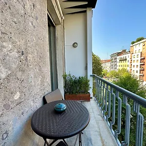 Lux Contemporary Flat - Porta Romana Apartamento Milán