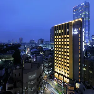 Candeo Roppongi מלון