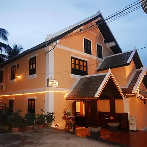 *** Pensjonat Merry Riverside Laos