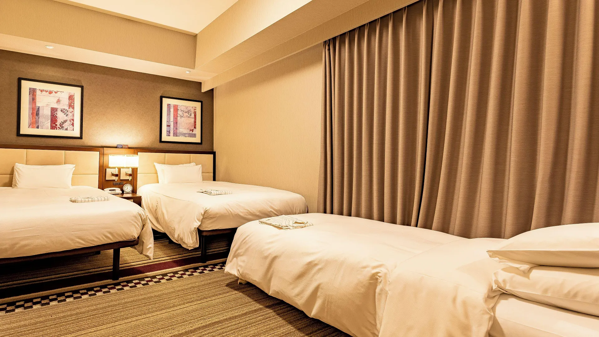 Hotel Sunroute Plaza Shinjuku Tokyo 4*,  Japan